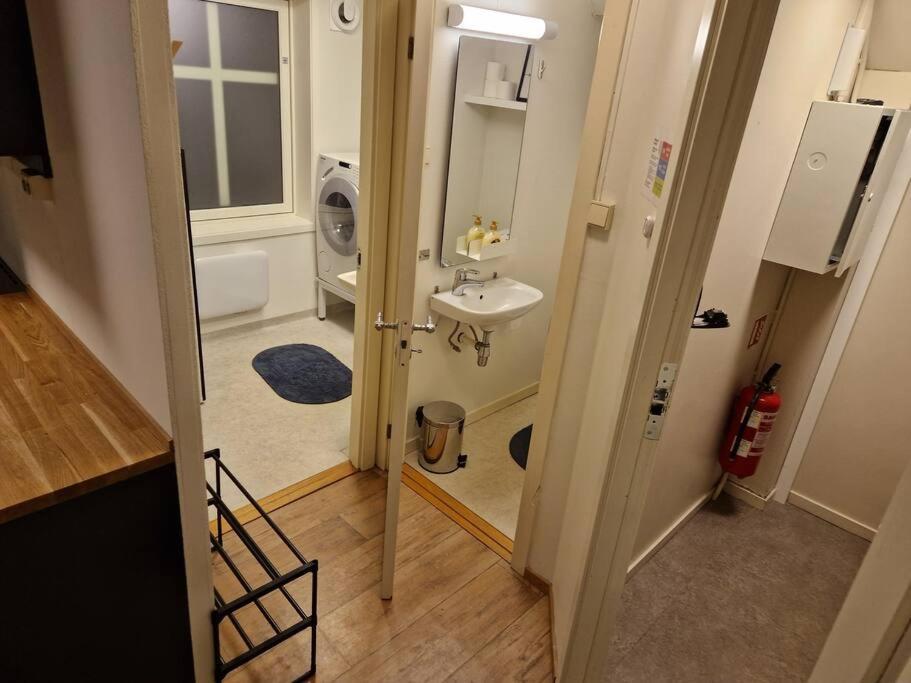 Apartment Next To The Bridge Tromso Luaran gambar